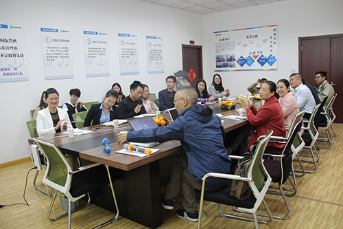 聯(lián)合辦公 聯(lián)合辦公